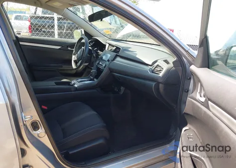 2018 Honda Civic Lx z USA, uszkodzony, nr VIN 19XFC2F58JE040755